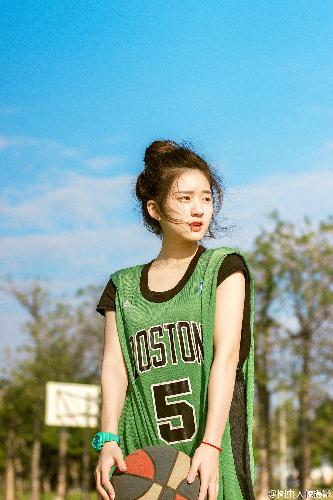 催眠改造帅哥NPC修改常识小说